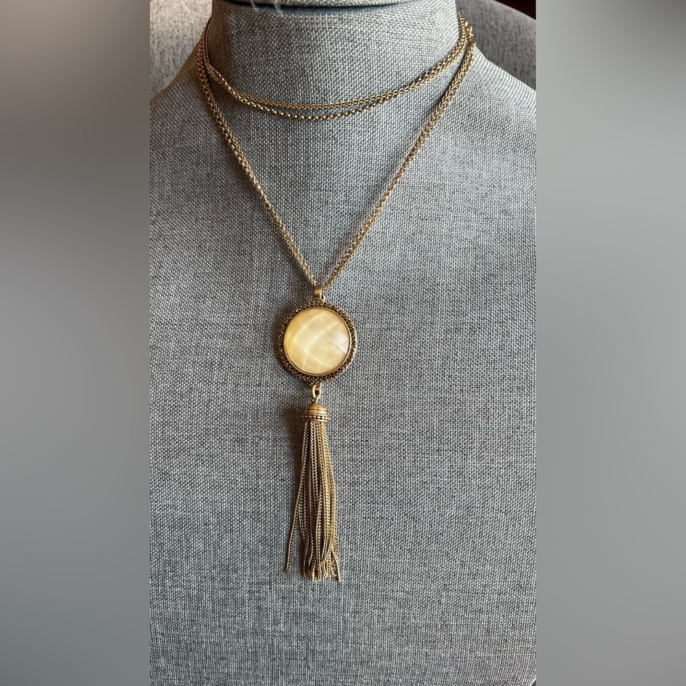 Costume Lucky Brand Necklace Long Lariat Cream  Faux Gem Gold Chain